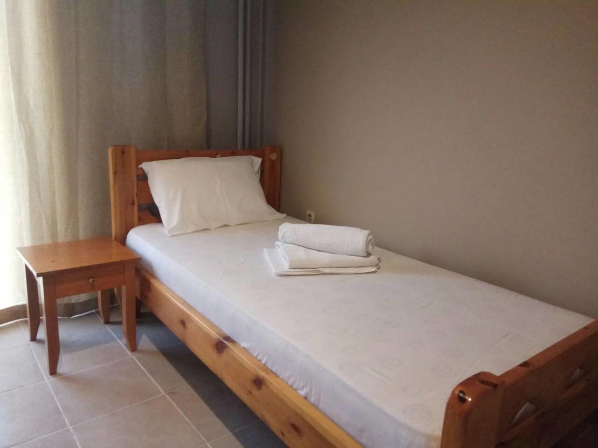 Glaros Hotel Skaramangás Buitenkant foto